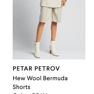 Beautiful Bermuda shirts fits large